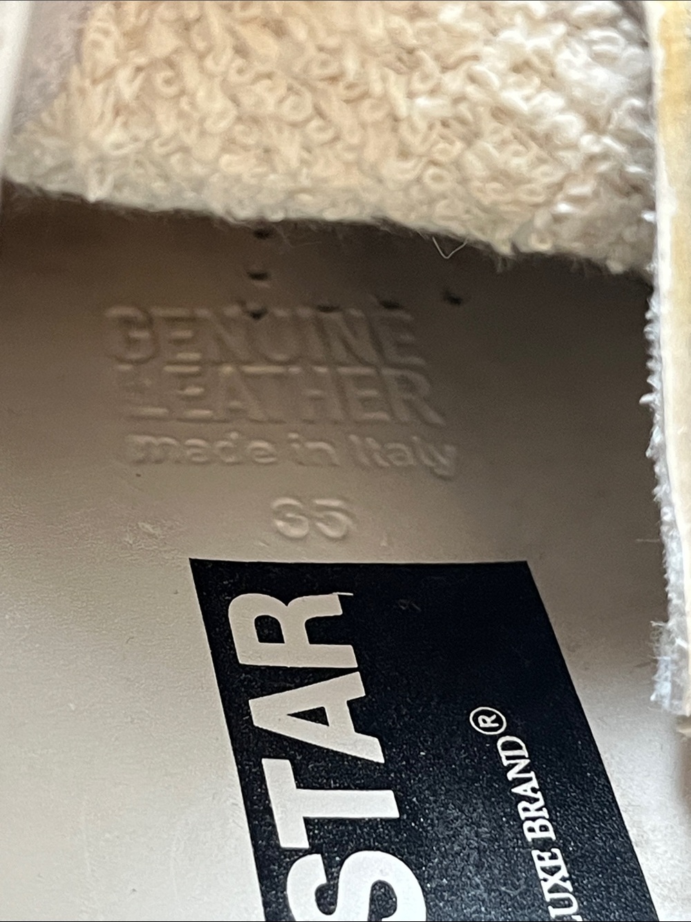 GOLDEN GOOSE DISTRESSED STAR SNEAKERS 35 - Picture 9 of 9
